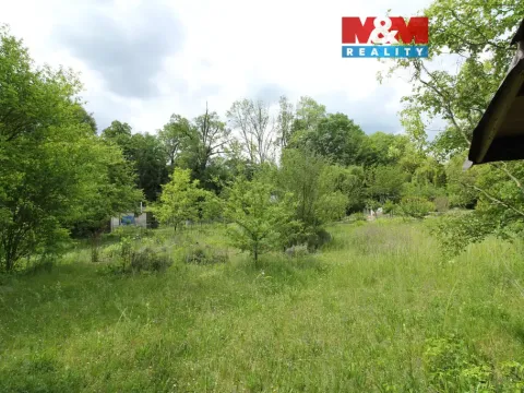 Pronájem zahrady, Přezletice, 300 m2