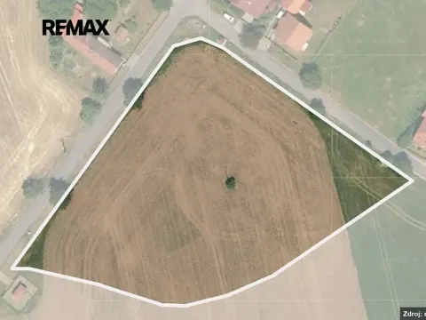 Prodej pozemku pro bydlení, Všechlapy, 9214 m2