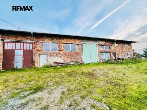 Pronájem výrobních prostor, Kostelec, 182 m2