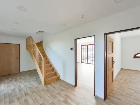 Pronájem bytu 4+kk, Kosoř, Školská, 117 m2
