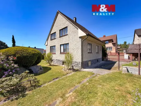 Prodej rodinného domu, Jesenice, 140 m2
