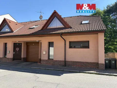 Pronájem rodinného domu, Pardubice, Labská, 200 m2