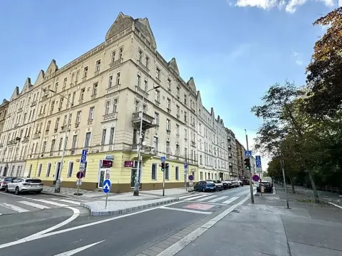 Prodej bytu 3+1, Praha - Nusle, Svatoplukova, 83 m2