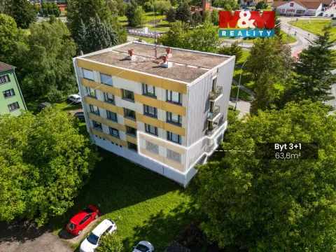 Prodej bytu 3+1, Třeboň - Třeboň II, Nádražní, 63 m2