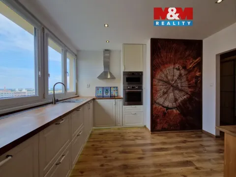 Prodej bytu 3+1, Ostrava - Poruba, Bulharská, 65 m2