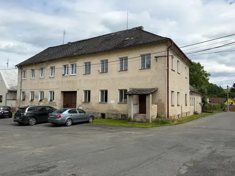 Prodej vícegeneračního domu, Mutěnín, 286 m2