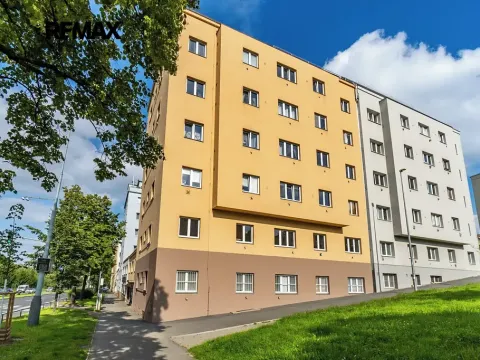 Pronájem bytu 1+kk, Praha - Břevnov, Patočkova, 25 m2