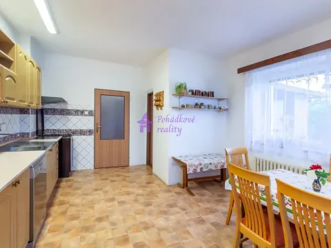 Prodej rodinného domu, Vikýřovice, Šumperská, 355 m2