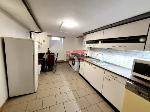 Pronájem bytu 1+1, Tábor, Smolínova, 50 m2