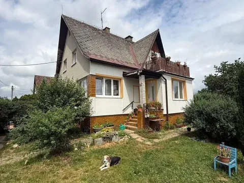 Prodej podílu vícegeneračního domu, Drmoul, Luční, 303 m2
