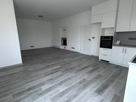 Pronájem bytu 2+kk, Ostrava, U Mostu, 72 m2