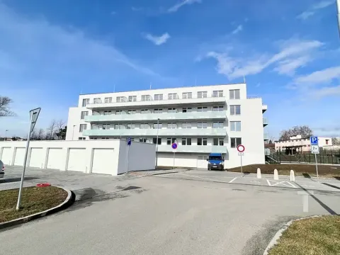 Pronájem bytu 1+kk, Boskovice, Otakara Kubína, 46 m2