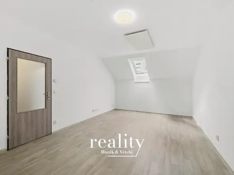 Pronájem bytu 2+kk, Jihlava, Žižkova, 46 m2