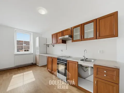 Pronájem bytu 2+1, Luka nad Jihlavou, nám. 9. května, 68 m2