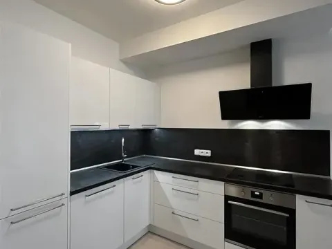 Pronájem bytu 2+kk, Praha - Stodůlky, Ferrariho, 60 m2