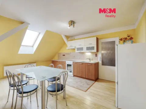 Prodej rodinného domu, Bohy, 152 m2