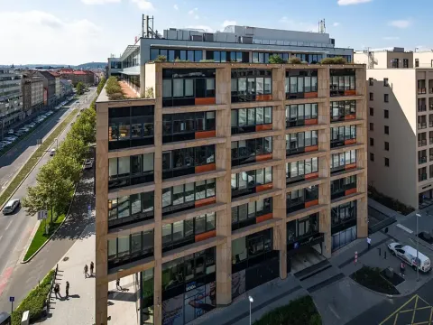Pronájem kanceláře, Praha - Karlín, Rohanské nábřeží, 1104 m2