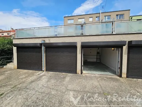 Pronájem garáže, Praha - Strašnice, Uhříněveská, 16 m2