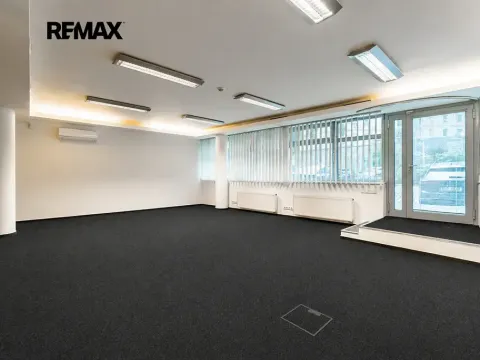 Pronájem kanceláře, Praha - Smíchov, Kováků, 103 m2