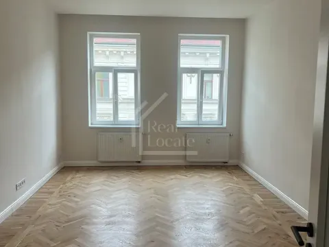 Pronájem bytu 1+1, Praha - Smíchov, Plzeňská, 46 m2
