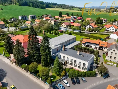 Prodej rodinného domu, Lnáře, 448 m2