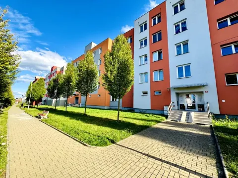 Pronájem bytu 3+1, Lišov, Čechova, 67 m2