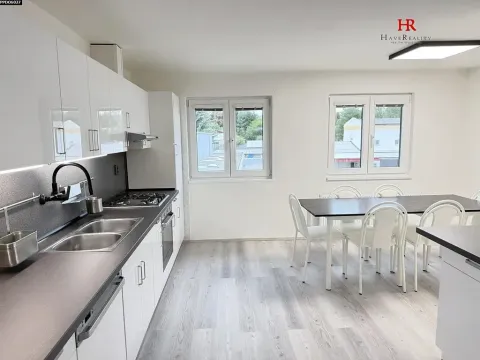Pronájem bytu 4+1, Benešov, Antuškova, 114 m2