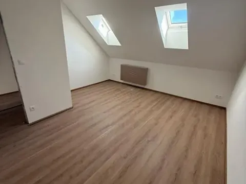 Pronájem atypického bytu, Praha - Vinohrady, 143 m2