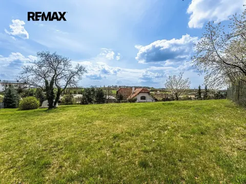 Prodej pozemku pro bydlení, Praha - Lochkov, Na dražkách, 1550 m2