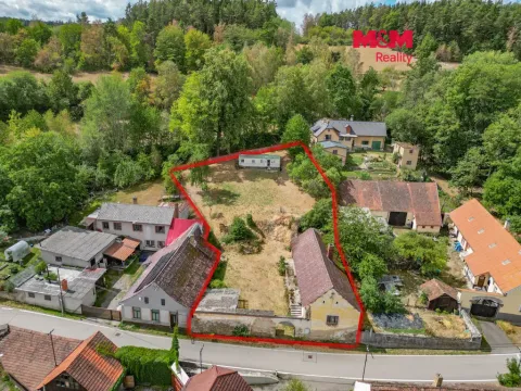 Prodej pozemku pro bydlení, Strašice - Škůdra, 1676 m2