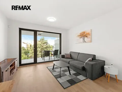 Pronájem bytu 1+kk, Praha - Libeň, Kotlaska, 33 m2