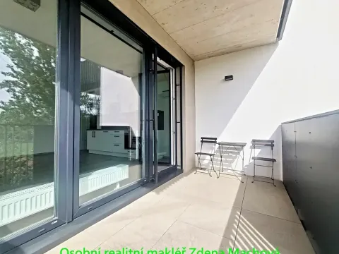 Pronájem bytu 2+kk, Praha - Modřany, Zlochova, 49 m2