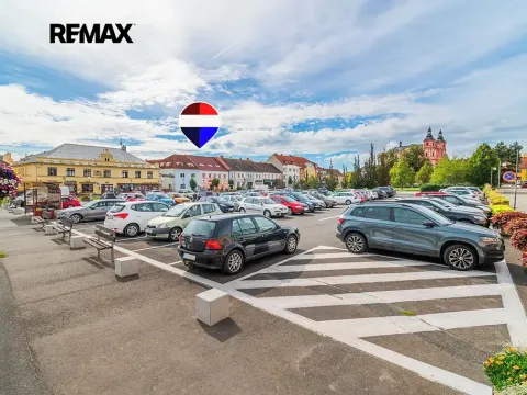 Pronájem obchodního prostoru, Přeštice, Masarykovo nám., 171 m2
