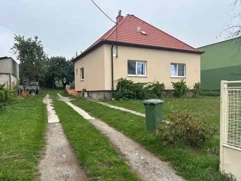 Pronájem rodinného domu, Medlovice, 100 m2