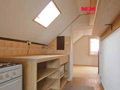 Pronájem bytu 2+1, Chotusice, 66 m2