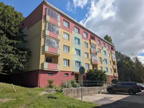Prodej bytu 2+1, Chomutov, Čelakovského, 64 m2
