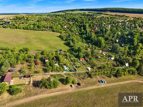 Prodej zahrady, Uherský Brod, 707 m2
