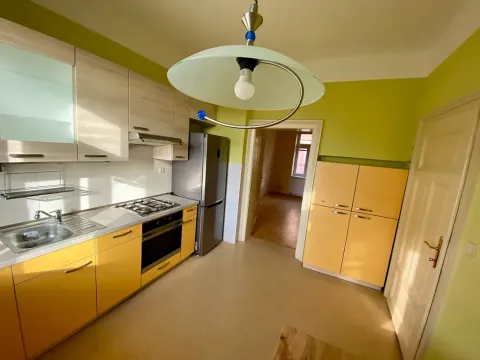 Pronájem bytu 2+1, Břeclav, Denisova, 60 m2
