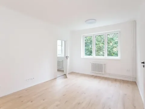 Prodej bytu 2+kk, Praha - Břevnov, Nad Kajetánkou, 47 m2
