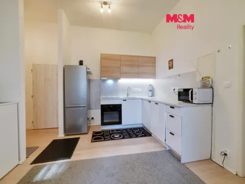 Prodej bytu 3+1, Mariánské Lázně, Husova, 70 m2