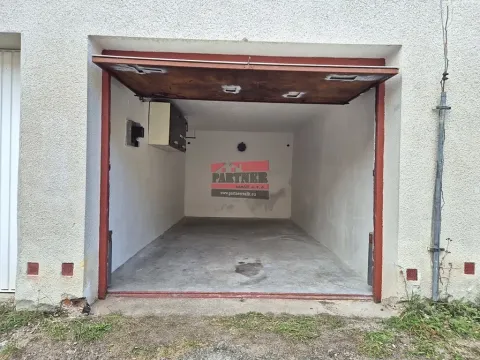 Pronájem garáže, Tábor, Staroklokotská, 18 m2
