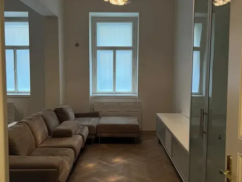 Pronájem bytu 3+kk, Praha - Malá Strana, Mělnická, 78 m2