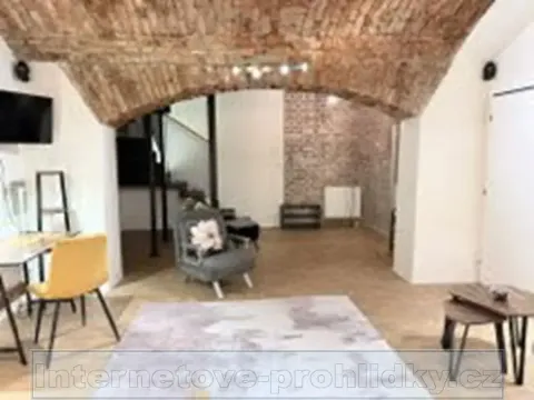 Pronájem bytu 1+kk, Praha - Smíchov, 94 m2