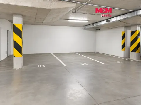 Pronájem garážového stání, Plzeň - Jižní Předměstí, U Tržiště, 12 m2