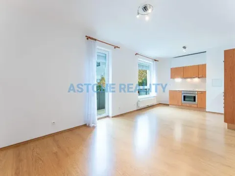Prodej bytu 1+kk, Praha - Uhříněves, Václava Trojana, 41 m2